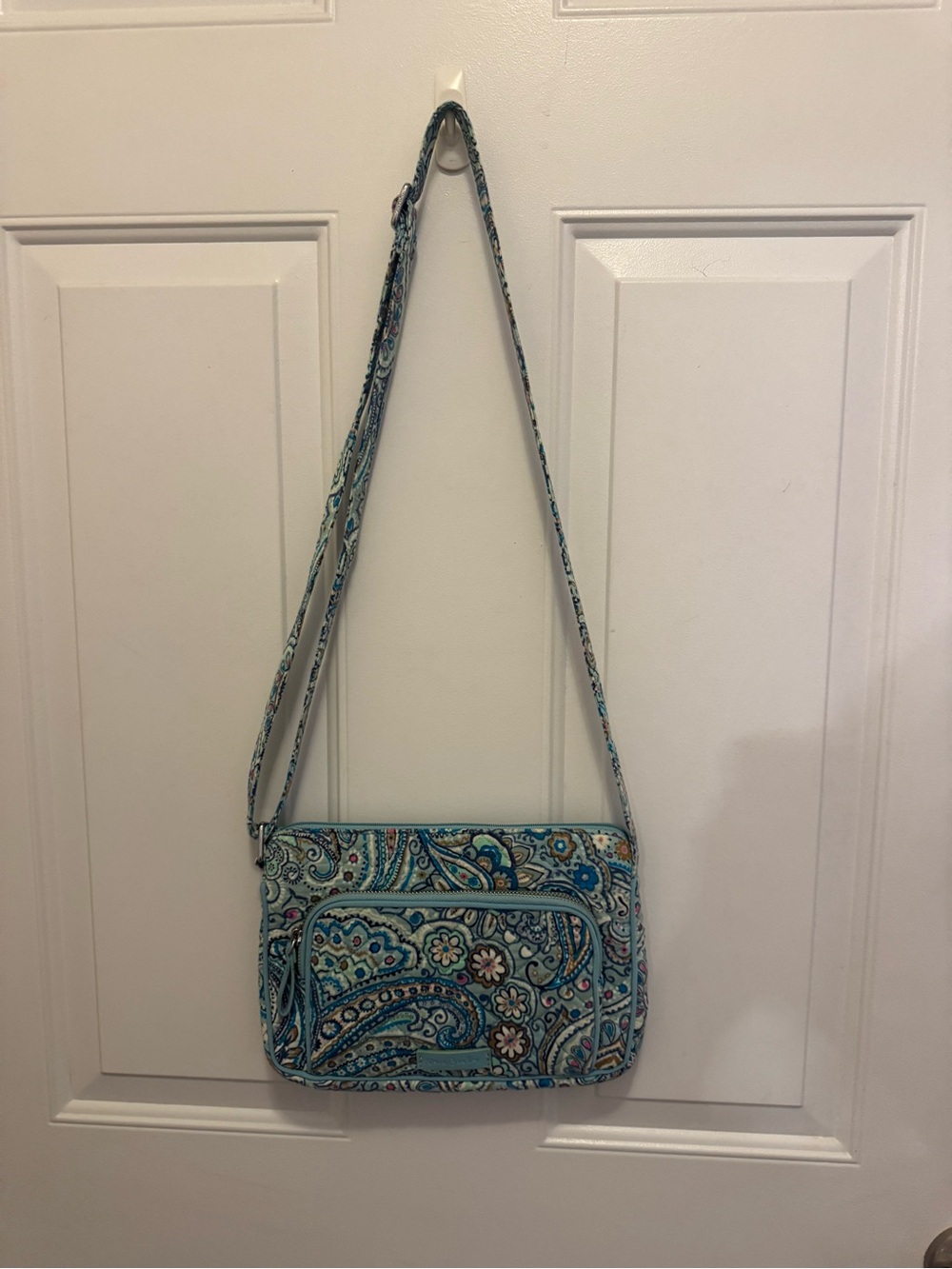 NWOT Very Bradley Quilted Paisley Crossbody Bag in Teal